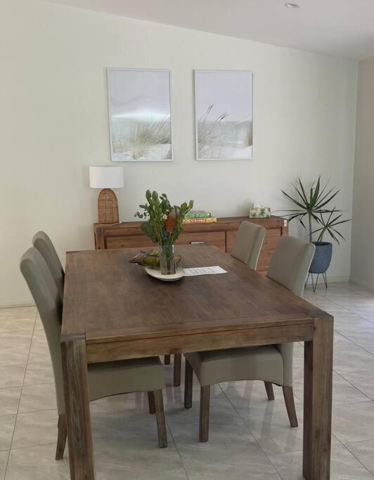 Ocean View Oasis, Coffs Harbour Apartment ภายนอก รูปภาพ